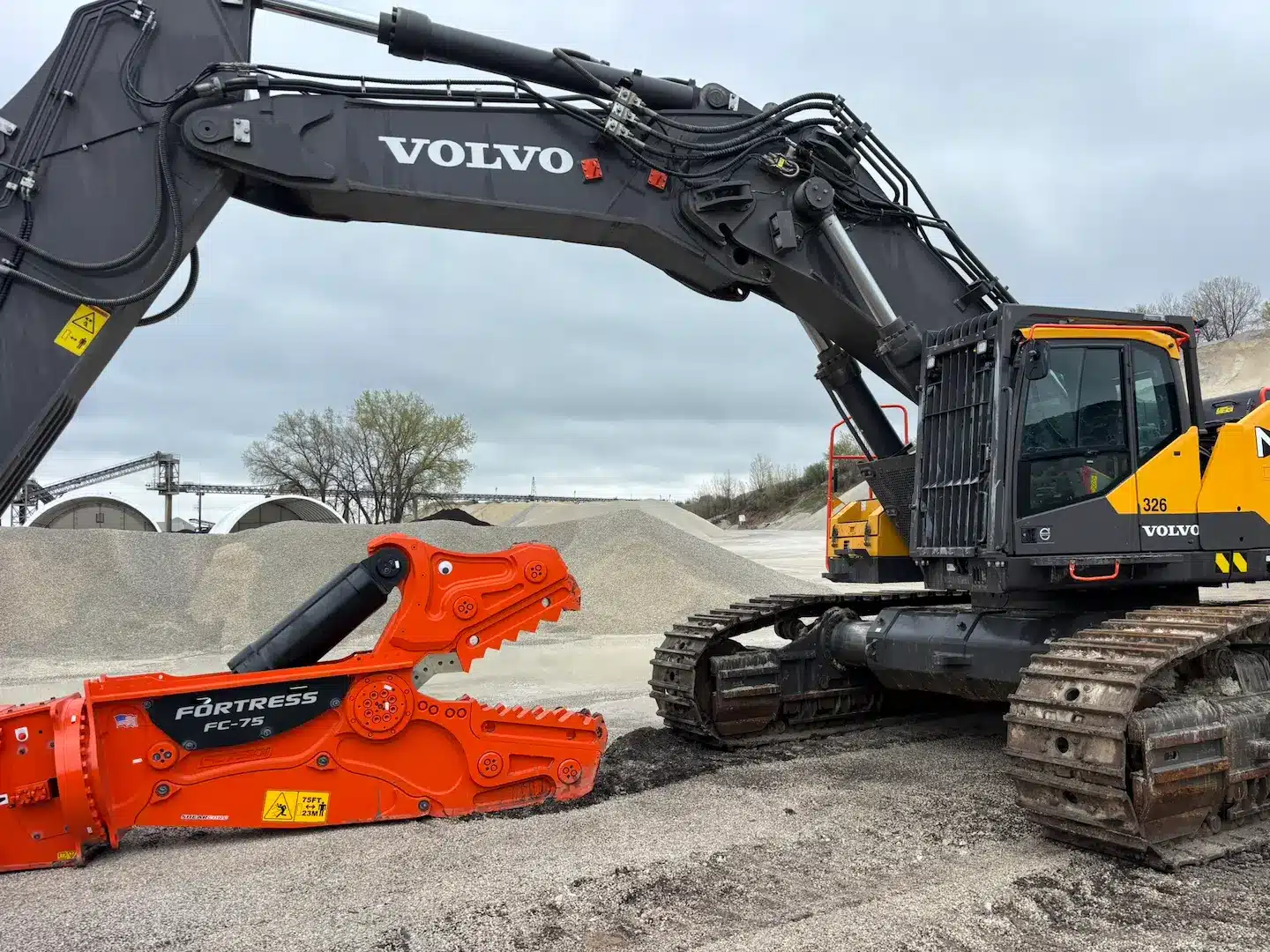 FC75 Demolition Tool on an excavator in a yard